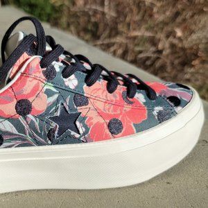 Converse Womens One Star Platform Ox Low Top Black/Nectarine/Egret